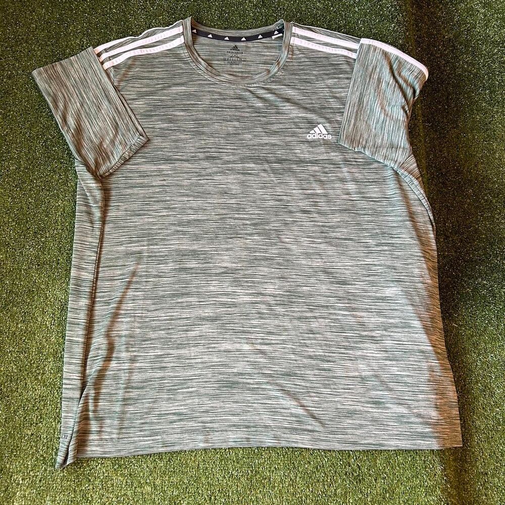 Adidas Men's Green and Grey T-shirt